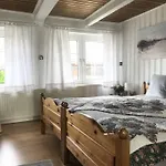 Reetdachkaten In Schuby, Ostsee * Dorphof