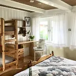 Reetdachkaten In Schuby, Ostsee *
