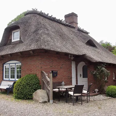 Reetdachkaten In Schuby, Ostsee Semesterbostad Dorphof