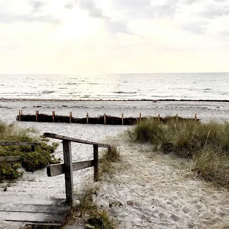 Reetdachkaten In Schuby, Ostsee Dorphof