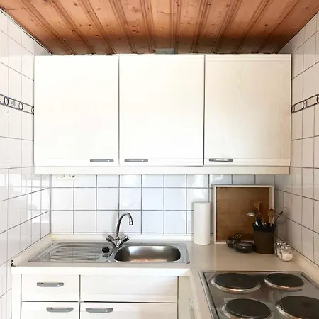 Semesterbostad Reetdachkaten In Schuby, Ostsee