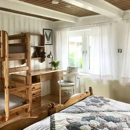 Reetdachkaten In Schuby, Ostsee *