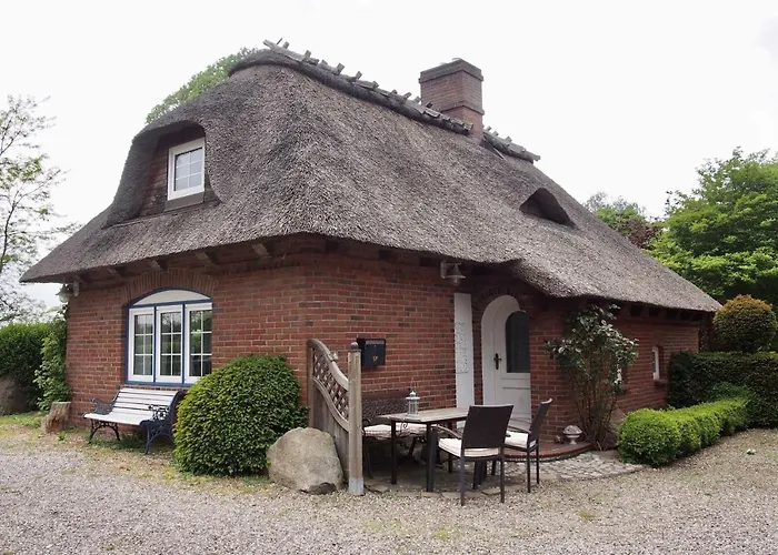 Reetdachkaten In Schuby, Ostsee Dom wakacyjny Dorphof